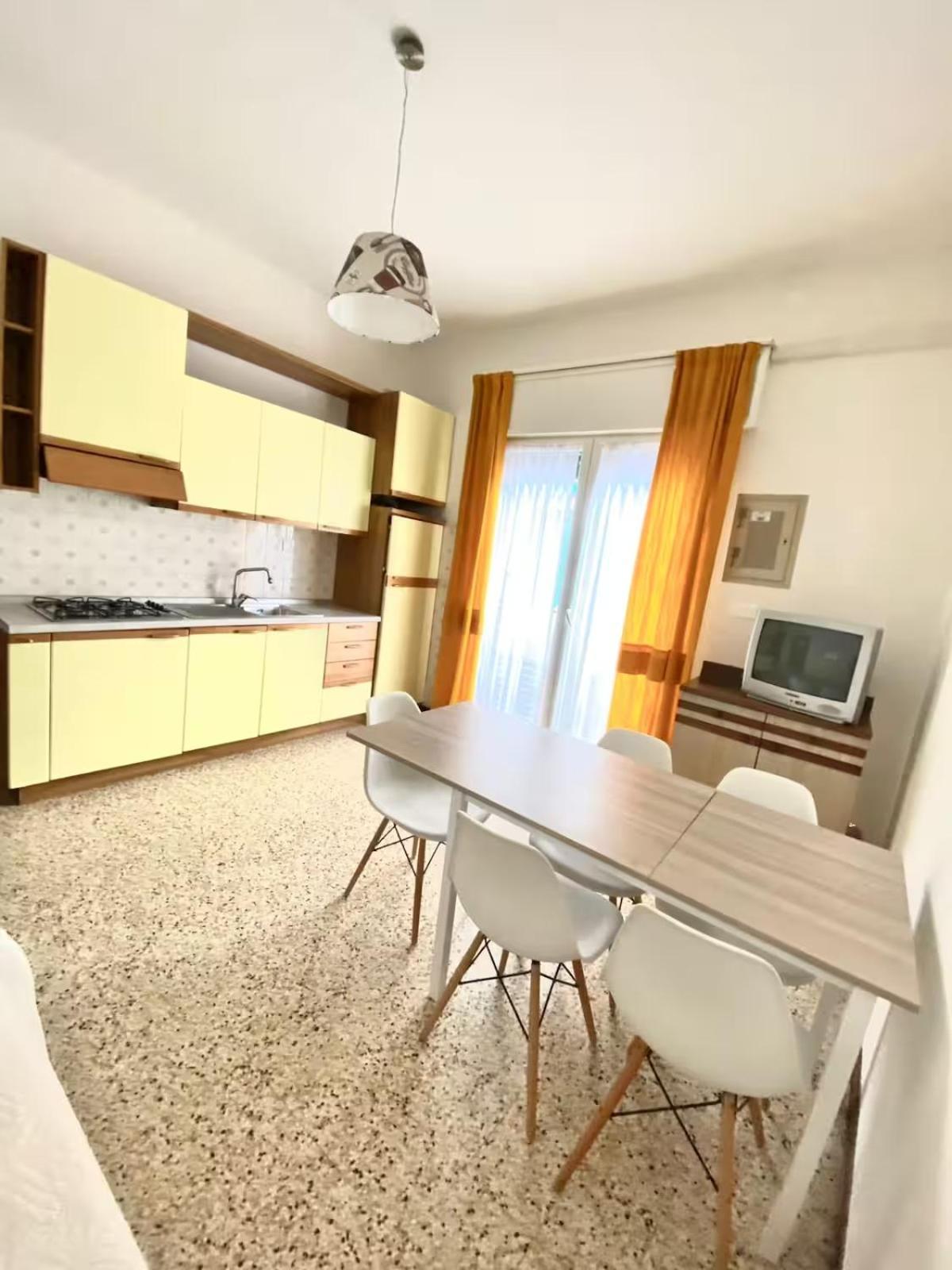 Euroresidence - Vicino Al Mare E Al Centro - Immobil Relax